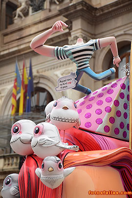 Child Falla ayuntamiento  2025