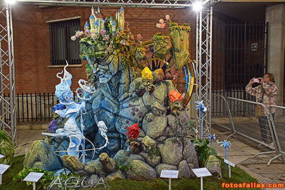 child falla Isabel la católica-Amorós 2025