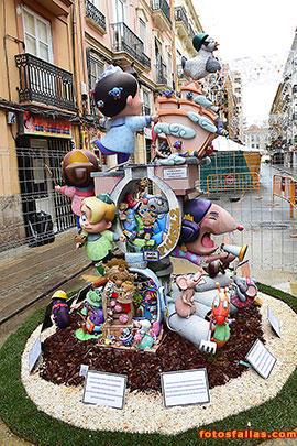 child falla Pelayo-Marzal 2025